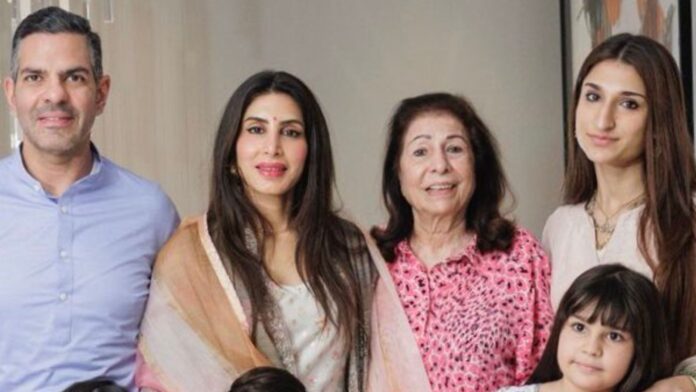 Sunjay Kapur's Mother Alleges 