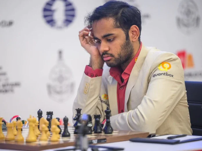 Arjun Erigaisi Stuns Magnus Carlsen, Emerges Joint Leader At FIDE World Blitz Championship