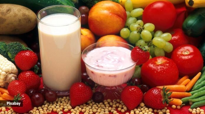 Eating Fruits with Milk Is Safe, Says Fitness Coach