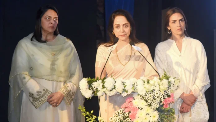 Hema Malini Explains Separate Prayer Meets for Dharmendra, Dismisses Rift Rumours