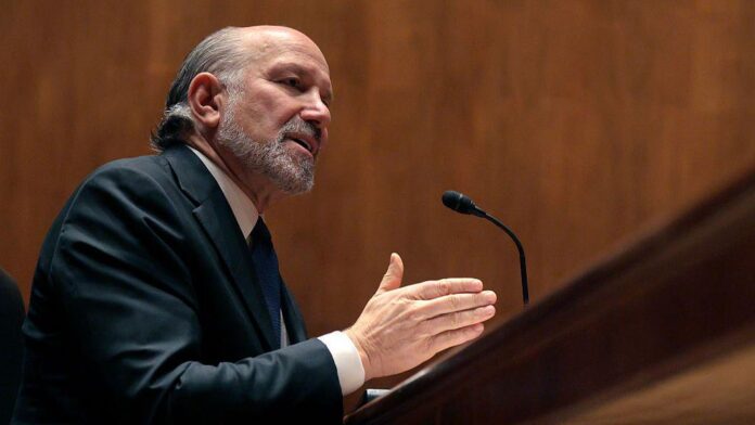 Howard Lutnick Under Fire: Alleged Epstein Island Photo Disappears From DOJ Files