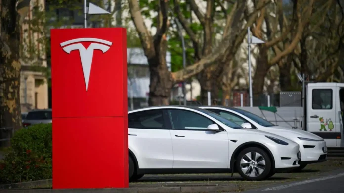 Tesla VP Raj Jegannathan Exits After 13 Years: Key Exit Amid AI And Sales Pivot