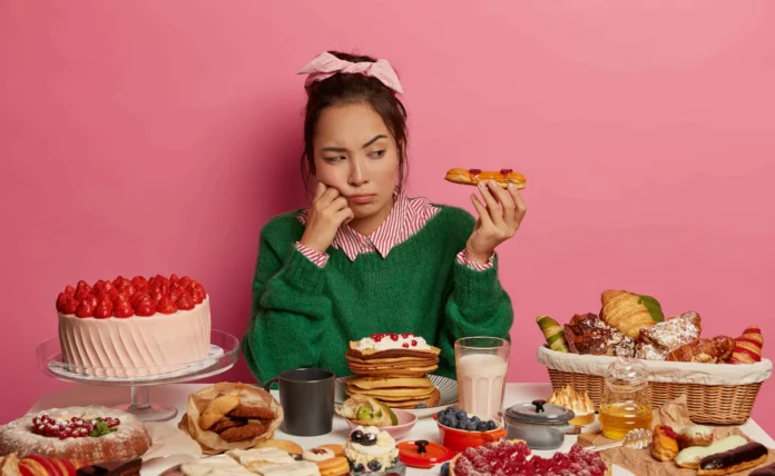 Stress Snacking vs Comfort Snacking: Nutritionist Explains Why You Crave Chips