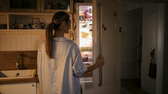 How To Remove Blackheads Naturally: 5 Simple Home Remedies For Clearer Skin