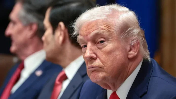 U.S.-Cuba Standoff Intensifies: Trump’s Oil Blockade Triggers Nationwide Power Collapse